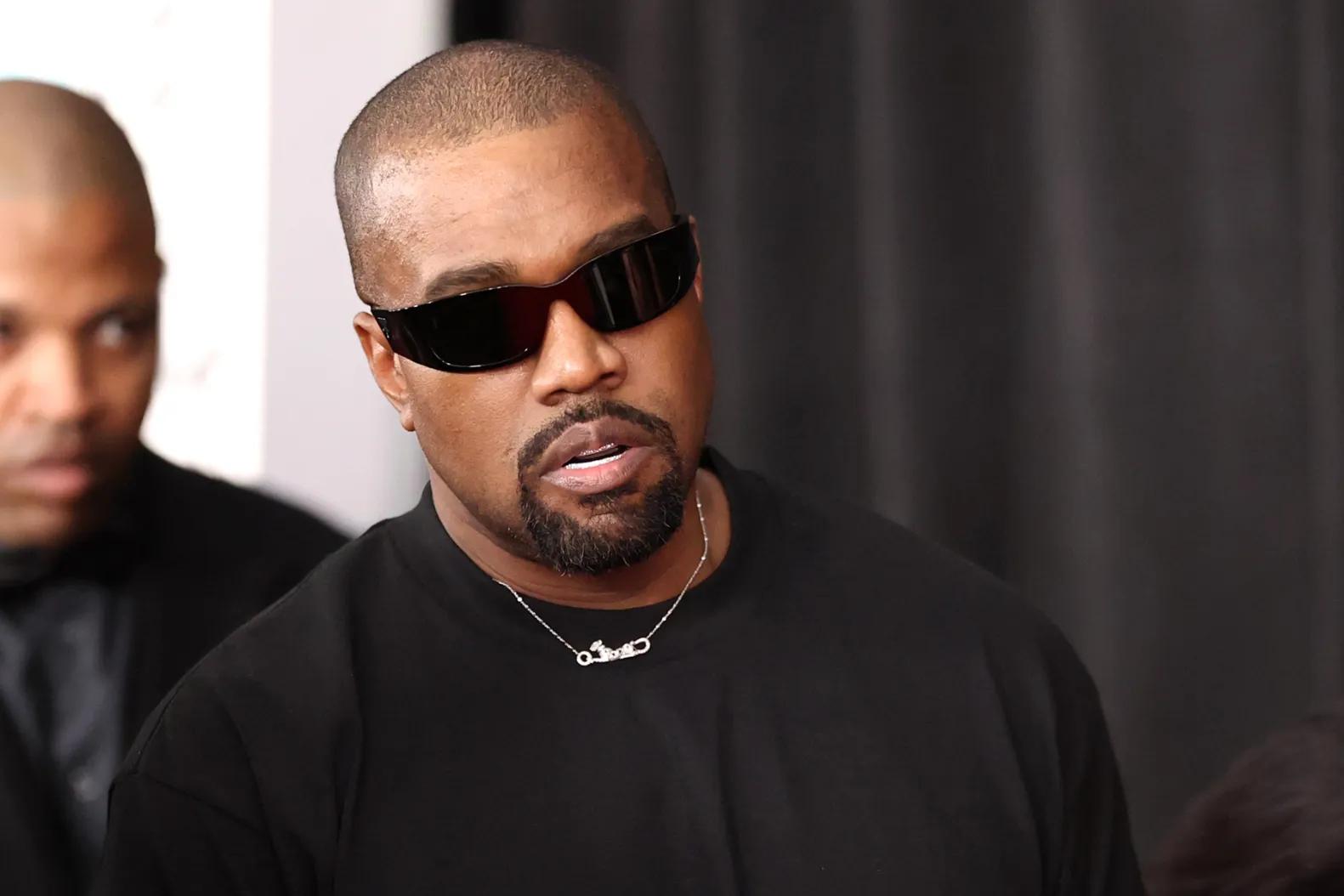 Kanye West 旗下 YZY 币半小时冲上 30 亿市值，94% 代币疑由内部控制