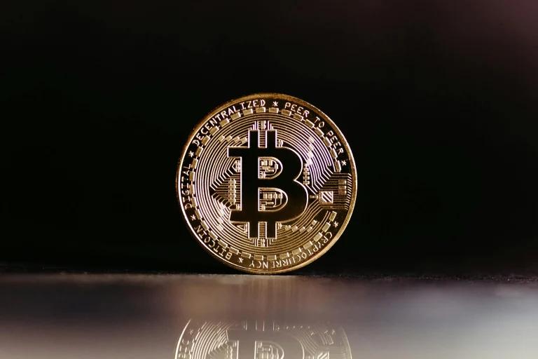 如果比特币达到 120,000 美元，有多少空头会被清算？