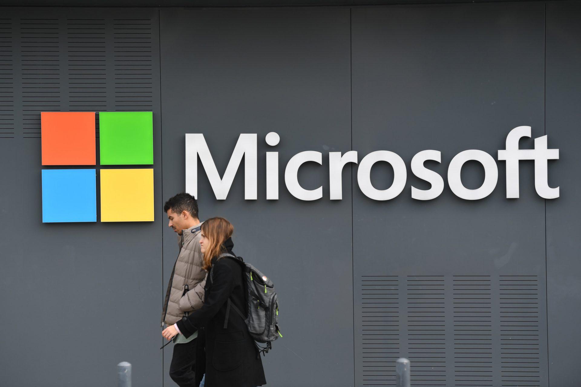 微软（MSFT）正处于十字路口：攀升至 600 美元还是跌至 400 美元